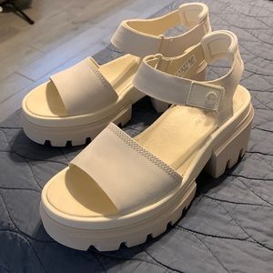 Timberland Everleigh Backstrap Natural Nubuck Platform Sandal Size 8